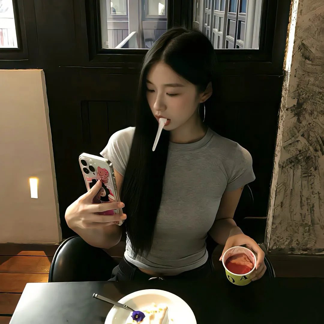 黑色灯塔